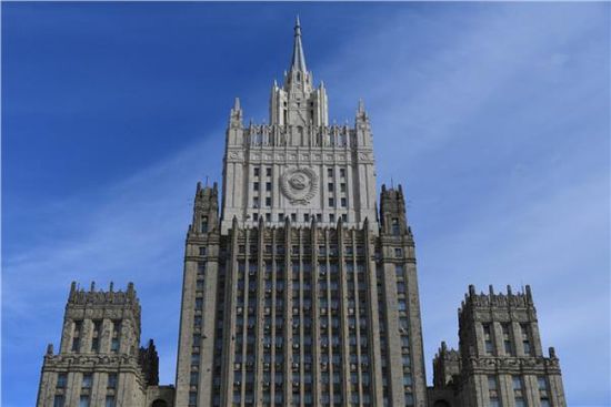 الخارجية الروسية تُعلن طرد 10 دبلوماسيين من دول البلطيق