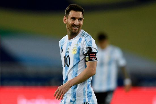 الأرجنتين تسقط في فخ التعادل أمام الإكوادور