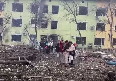 أوكرانيا: القصف الروسي مستمر في محيط كييف وتشيرنيهيف 