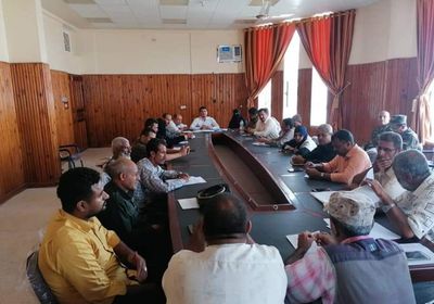 استنفار المكاتب الخدمية في البريقة لاستقبال رمضان