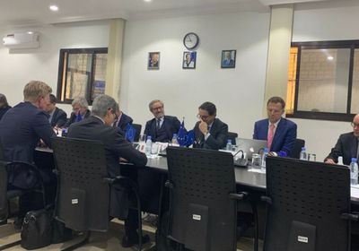 البعثة الأوروبية تبحث سبل التوصل إلى هدنة