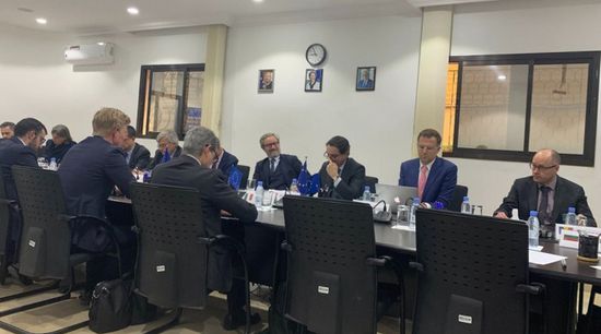 البعثة الأوروبية تبحث سبل التوصل إلى هدنة
