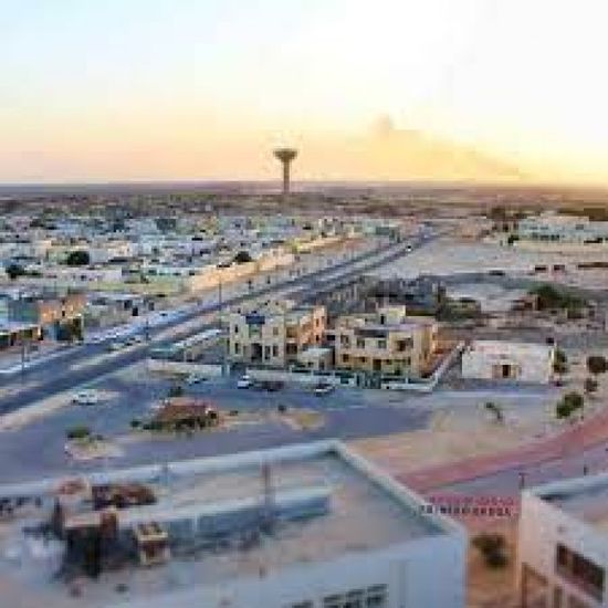 تسليم 10 جناة بجريمة اغتصاب طفل البريقة للنيابة