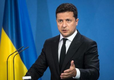 الرئيس الأوكراني يدعو بزيادة العقوبات على روسيا