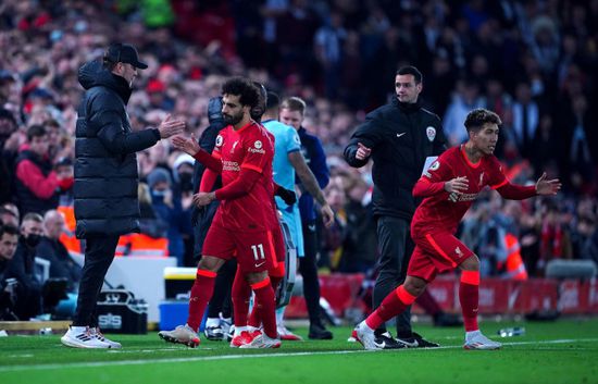 مواجهات قوية بالدوري الإنجليزي.. مواعيد مباريات اليوم السبت