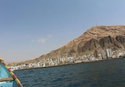 رياح خفيفة تهب على السواحل غدا