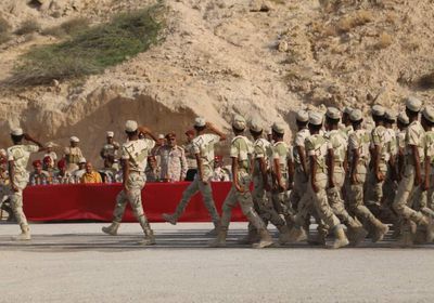 استعراض عسكري خلال تخريج دفعة للشرطة العسكرية بالمكلا