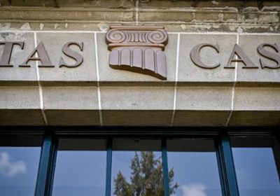 الأهلي مُهدد بالمنع من تسجيل اللاعبين الجدد