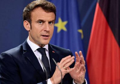 "ماكرون" يلمح لعقوبات ضد روسيا بقطاع الطاقة