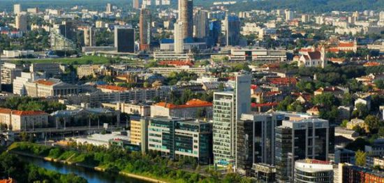 ليتوانيا تطرد السفير الروسي