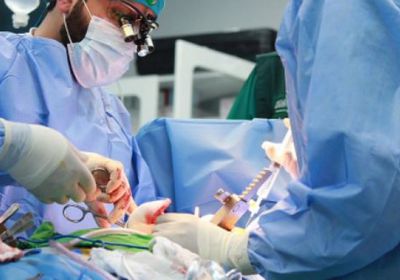 تدشين مشروع طبي جديد لجراحات القلب المفتوح بالمكلا