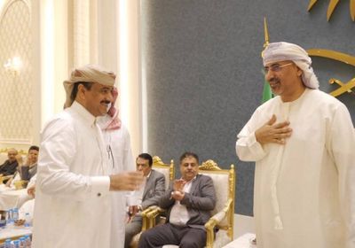 خلال استقباله شخصيات جنوبية.. الزُبيدي يحث على توحيد الرؤى