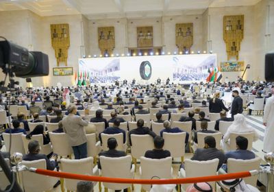 سفير التعاون الخليجي: دول المجلس أكبر داعم لليمن