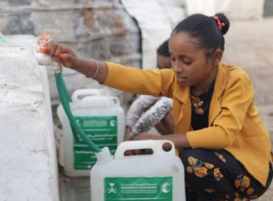 "الإمداد المائي" يواصل نشاطه بمخيمات الخوخة