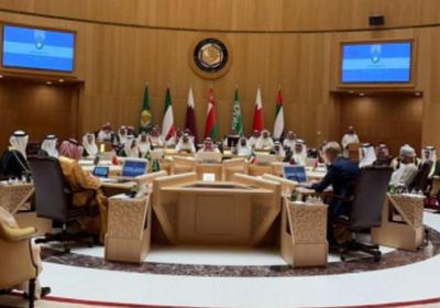 وزراء خارجية الخليج: مخرجات مشاورات الرياض خارطة طريق للسلام