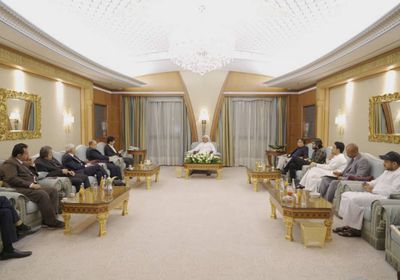 الزُبيدي يكلف "الحوار الجنوبي" بإنجاز "الاصطفاف الوطني"