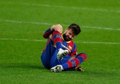 طبيعة إصابة مدافع برشلونة بيكيه