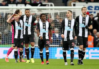 نيوكاسل يحقق فوزًا مهمًا على وولفرهامبتون بالدوري الإنجليزي