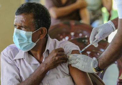الهند تقرر توفير جرعات معززة من اللقاحات مقابل رسوم