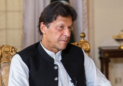 باكستان.. البرلمان يصوت اليوم على عزل خان