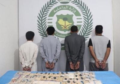 62 ألف قرص إمفيتامين مخدر بحوزة 4 يمنيين في جدة