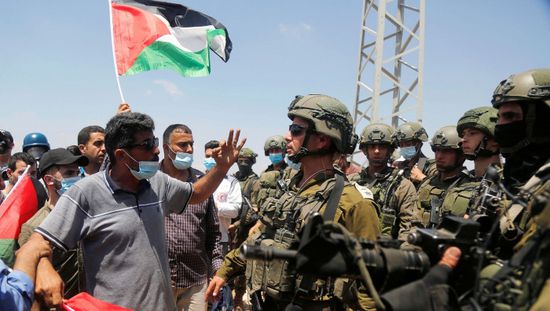 إسرائيل تفرض عقوبات جديدة ضد سكان الضفة الغربية