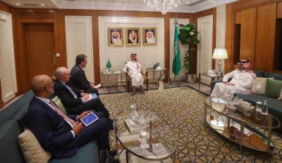 وزير الخارجية السعودي يستقبل المنسق الأممي باليمن