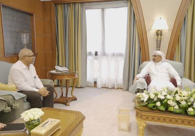 الزُبيدي يثمن مواقف هافانا الداعمة للسلام والتنمية