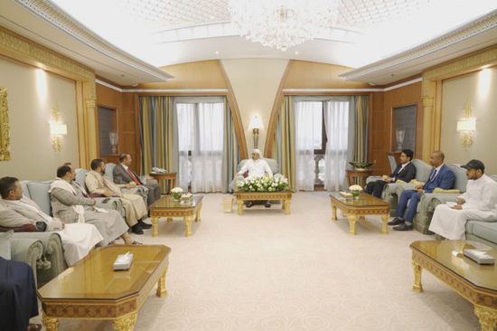 الزُبيدي يطمئن مشايخ صنعاء: "المرحلة المقبلة مختلفة"