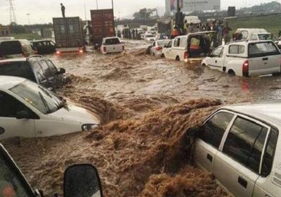 مصرع 250 شخصا جراء فيضانات جنوب أفريقيا 