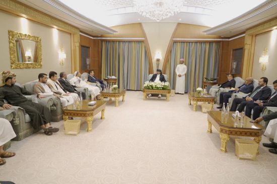 الزُبيدي يطلع على تطورات الموقف في حجة