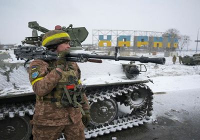 فرنسا تدعم أوكرانيا بمعدات عسكرية  