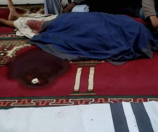 بصلاة العصر.. نحر مُسن في مسجد بذمار