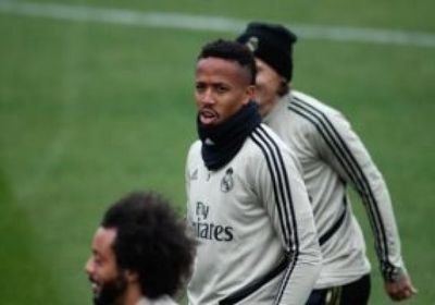 بعد الخروج الأوروبي.. نجم ريال مدريد يسخر من برشلونة