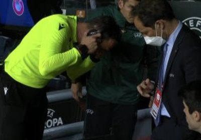 واقعة غريبة.. تعطل تقنية الفار بمباراة برشلونة