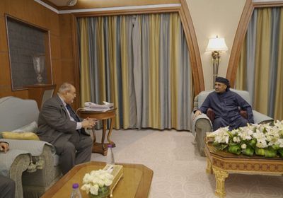 الزُبيدي يجدد دعوته للاصطفاف بمواجهة التعنت الحوثي