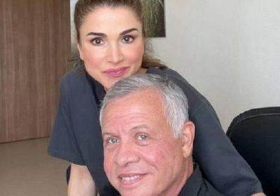 ماذا قالت الملكة رانيا عن نجاح العملية الجراحية للعاهل الأردني؟