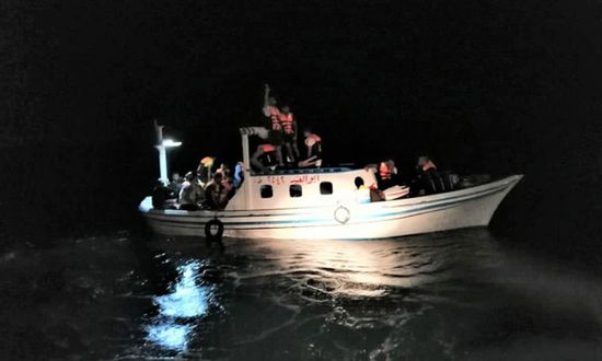 لبنان تحبط محاولة هجرة غير شرعية لـ20 سوريا.. التفاصيل كاملة