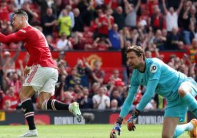 رونالدو يتقدم ليونايتد بهدفين أمام نوريتش سيتي