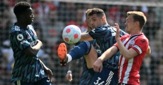 آرسنال يتأخر بهدف فى الشوط الأول أمام ساوثهامبتون