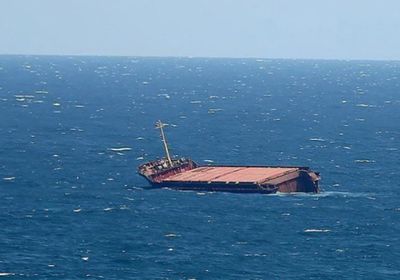 إيطاليا ترسل بارجة لدعم تونس في حادث غرق الناقلة