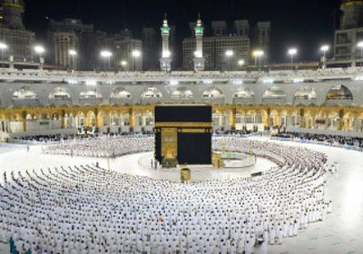 السعودية تعلن جاهزية سطح المسجد الحرام للمصلين