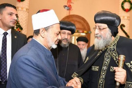 شيخ الأزهر يهنئ البابا تواضروس بعيد القيامة