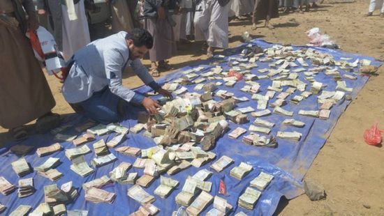 عكاظ: مليشيا الحوثي تكثف حملات الجباية