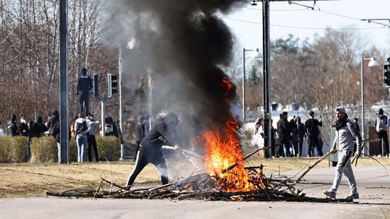 السويد.. إصابة 3 متظاهرين في واقعة حرق المصحف
