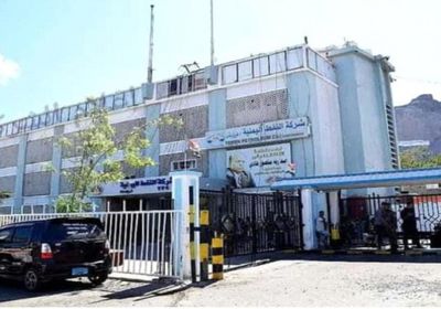 تخفيض جديد في سعر لتر البنزين بعدن