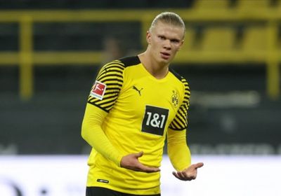 مانشستر سيتي يغري هالاند بـ500 ألف جنيه إسترليني راتبًا أسبوعيًا