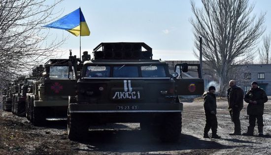 دفعة أسلحة أمريكية جديدة تصل لأوكرانيا