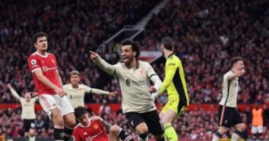 غاب رونالدو وحضر صلاح.. تشكيل ليفربول ويونايتد في مباراة الليلة