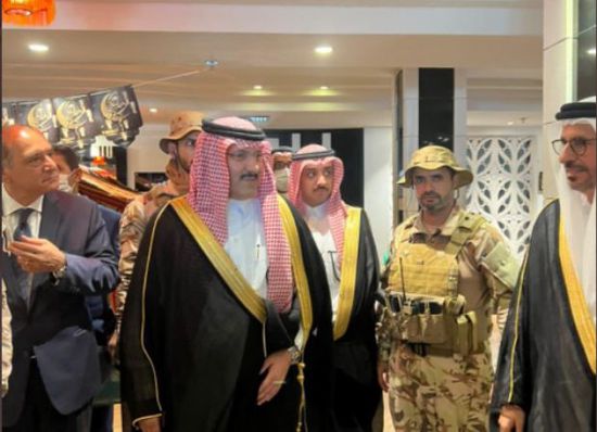 آل جابر عن أداء "الرئاسي" لليمين الدستورية: آمال لتحقيق السلام